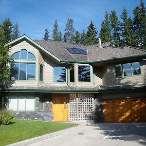 Cascade Court Canada
